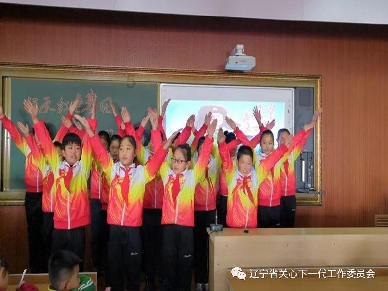 江西彭泽：春节将近 “花卉经济”产销旺
